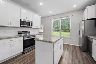 18140 Mail Rte Rd, Montgomery, TX 77316 - Photo 11