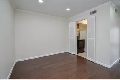 2121 Fountain View Drive #50, Houston, TX 77057 - Photo 13