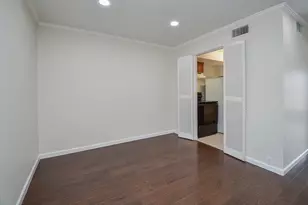 2121 Fountain View Dr, Houston, TX 77057 - Photo 13