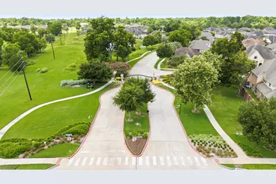 6639 Brady Springs Lane, Sugar Land, TX 77479 - Photo 41