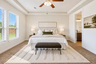 6639 Brady Springs Ln, Sugar Land, TX 77479 - Photo 9
