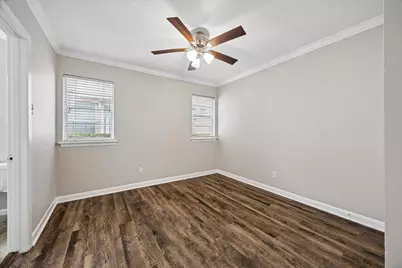 3618 Garrott Street #04, Houston, TX 77006 - Photo 7