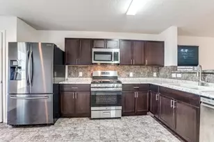 19346 Bold River Rd, Tomball, TX 77375 - Photo 5