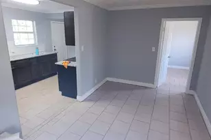 3026 Sunbeam St, Houston, TX 77051 - Photo 3