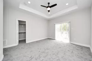 6910 J W Peavy Dr, Houston, TX 77011 - Photo 15