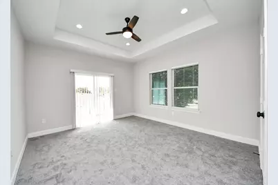 6910 J W Peavy Drive, Houston, TX 77011 - Photo 13