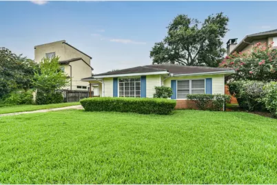 4924 Palmetto Street, Bellaire, TX 77401 - Photo 1