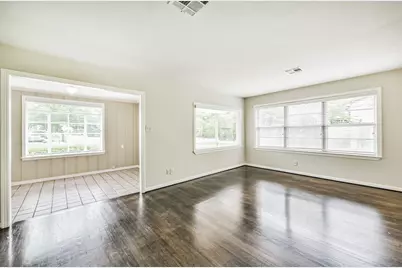 4924 Palmetto Street, Bellaire, TX 77401 - Photo 9