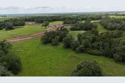 9 Hillwood Trail, Brenham, TX 77833 - Photo 1