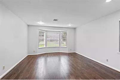 118 E Thornton Road, Houston, TX 77022 - Photo 17