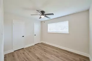6527 Zapata Dr, Houston, TX 77083 - Photo 19