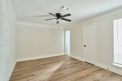 6527 Zapata Drive, Houston, TX 77083 - Photo 5