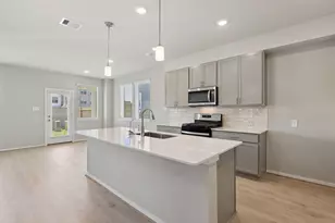 717 Sand Dollar Dr, Kemah, TX 77565 - Photo 9