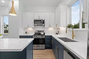 717 Janisch Rd, Houston, TX 77018 - Photo 1