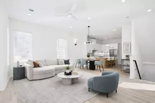 4748 Martin Hill St, Houston, TX 77018 - Photo 19