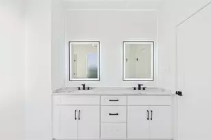 4748 Martin Hill St, Houston, TX 77018 - Photo 33