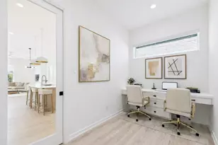 4748 Martin Hill St, Houston, TX 77018 - Photo 7