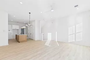 4748 Martin Hill St, Houston, TX 77018 - Photo 21