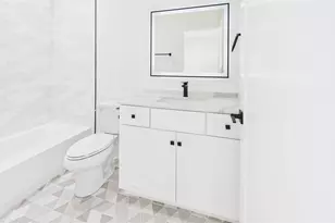 4748 Martin Hill St, Houston, TX 77018 - Photo 15