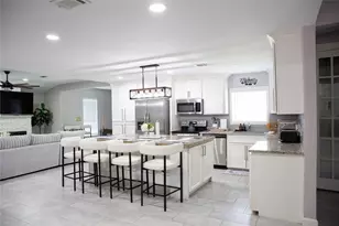 12218 Hillcroft St, Houston, TX 77035 - Photo 3