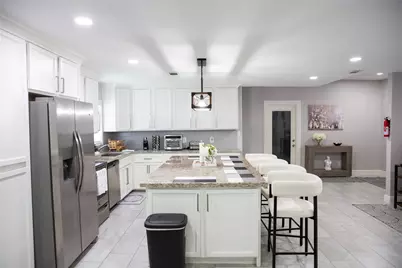 12218 Hillcroft Street, Houston, TX 77035 - Photo 5