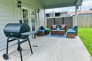 12218 Hillcroft St, Houston, TX 77035 - Photo 33