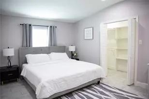 12218 Hillcroft St, Houston, TX 77035 - Photo 15