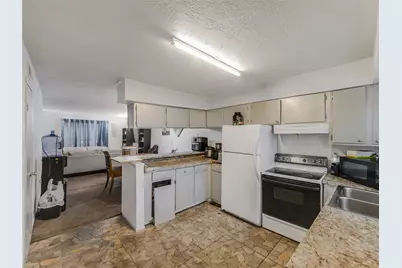 6305 Westward Street #139, Houston, TX 77081 - Photo 7