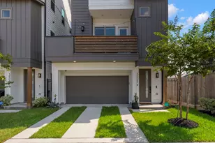 3505 Golf Dr, Houston, TX 77018 - Photo 3