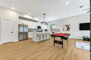 6835 Weston St, Houston, TX 77021 - Photo 9