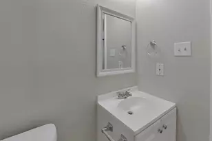 16126 Barbarossa Dr, Houston, TX 77083 - Photo 9