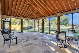 1010 Kilgore Rd, Baytown, TX 77520 - Photo 27