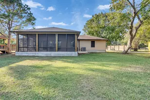 1010 Kilgore Rd, Baytown, TX 77520 - Photo 29