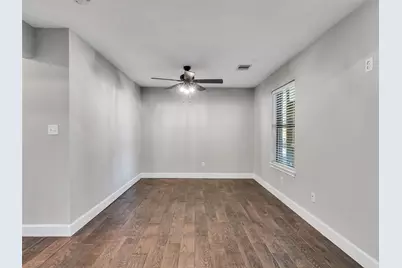 1010 Kilgore Road, Baytown, TX 77520 - Photo 13