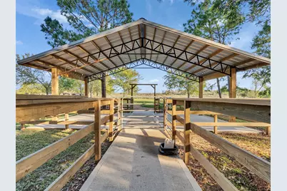 1010 Kilgore Road, Baytown, TX 77520 - Photo 1