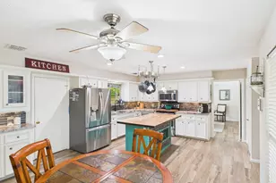 1310 Golden Bear Ln, Kingwood, TX 77339 - Photo 15