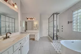 9606 Oakland Lake Way, Missouri City, TX 77459 - Photo 31