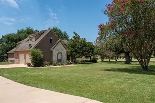 211 Brazos Hill Ln, Sealy, TX 77474 - Photo 25