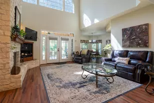211 Brazos Hill Ln, Sealy, TX 77474 - Photo 3