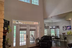 211 Brazos Hill Ln, Sealy, TX 77474 - Photo 5