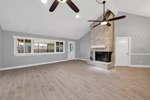 19415 Moonhollow Dr, Houston, TX 77084 - Photo 9