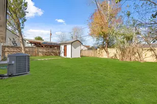 5123 Ridgeway Dr, Houston, TX 77033 - Photo 21