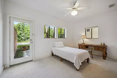 6322 Haskell Street #B, Houston, TX 77007 - Photo 13