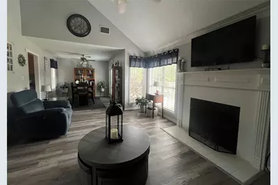 2305 Katherine Street, Brenham, TX 77833 - Photo 9