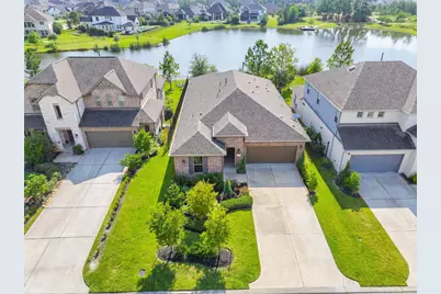 53 Sunrise Crest Trl, The Woodlands, TX 77375 - Photo 3