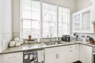 4041 Leeland St, Houston, TX 77023 - Photo 7