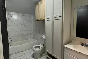 6908 Larkstone St, Houston, TX 77028 - Photo 11