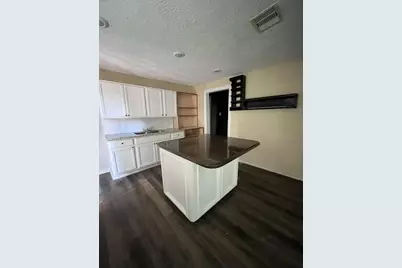 6908 Larkstone Street, Houston, TX 77028 - Photo 15