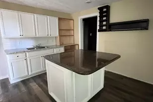 6908 Larkstone St, Houston, TX 77028 - Photo 15