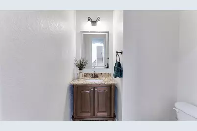 3 N Fair Manor Circle, Spring, TX 77382 - Photo 9